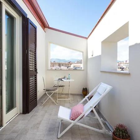 Cassaro Con Terrazza * 巴勒莫